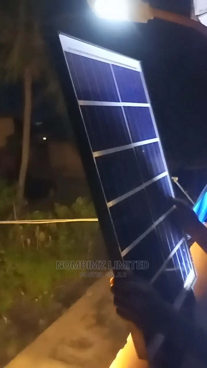 New Upgrade 1200w 3 Colors Soko Solar All in 1 Solar Light