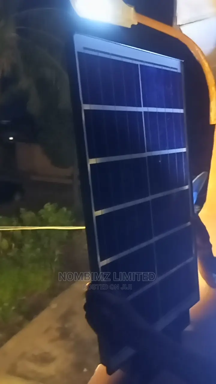 New Upgrade 1200w 3 Colors Soko Solar All in 1 Solar Light