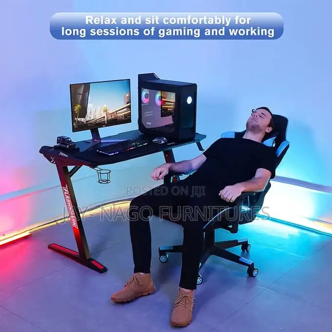 Executive Gaming Table and Gaming Leather Chair