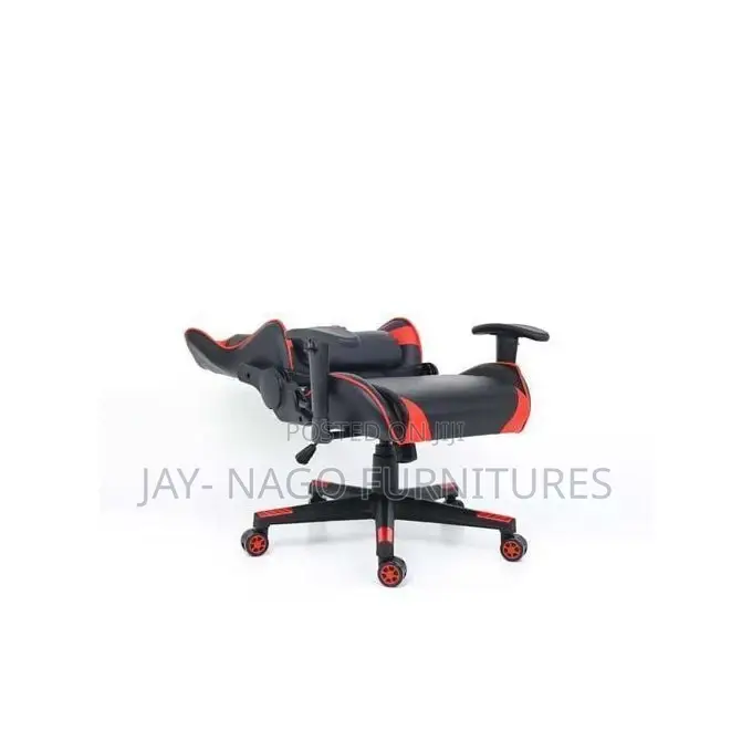 Executive Gaming Table and Gaming Leather Chair