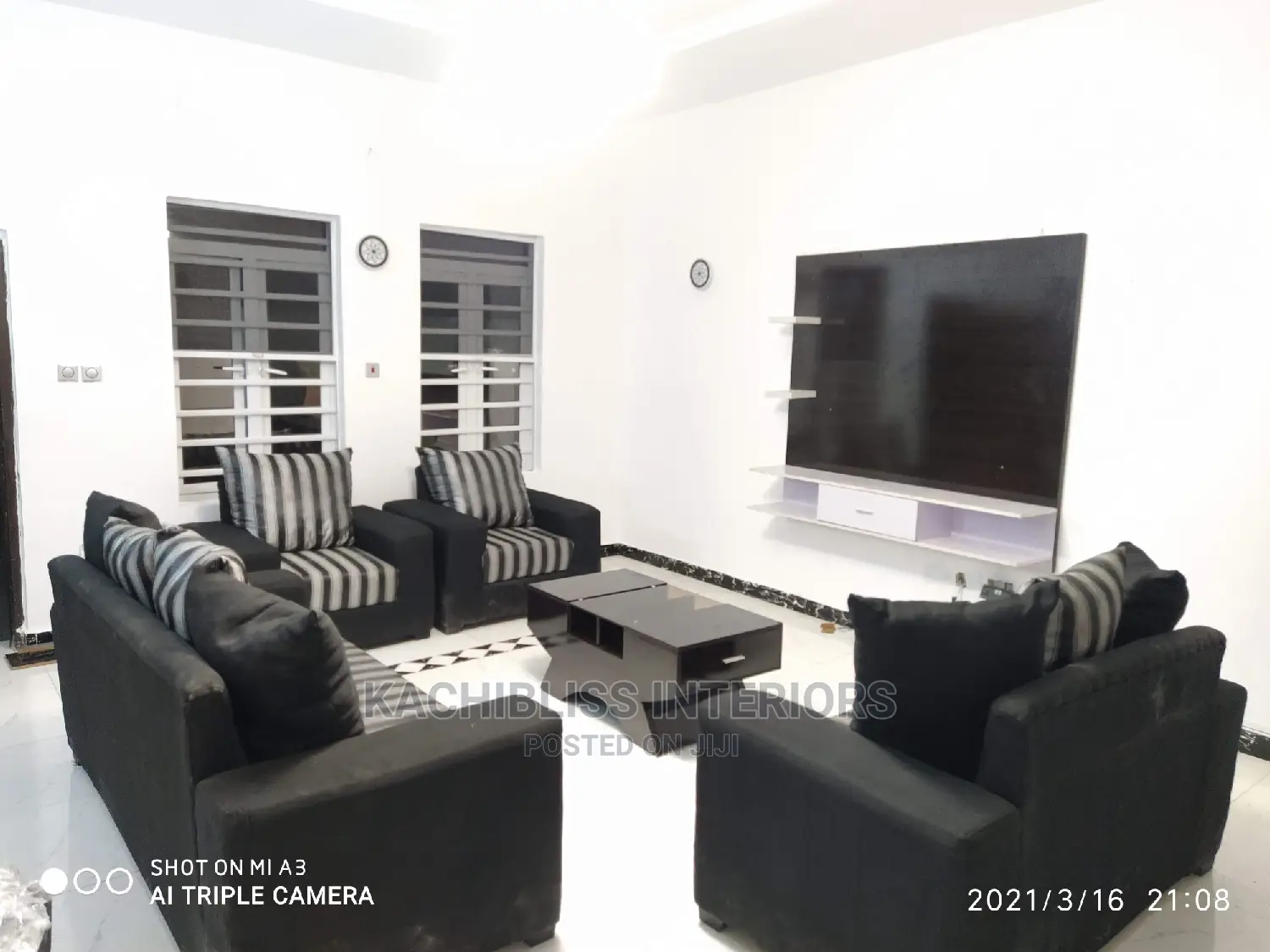 7 Seater Chair