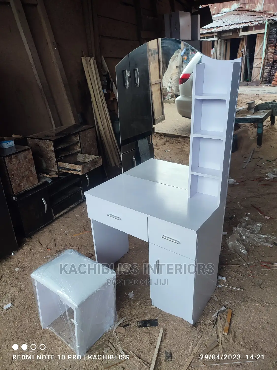 Elegant Modern Dresser