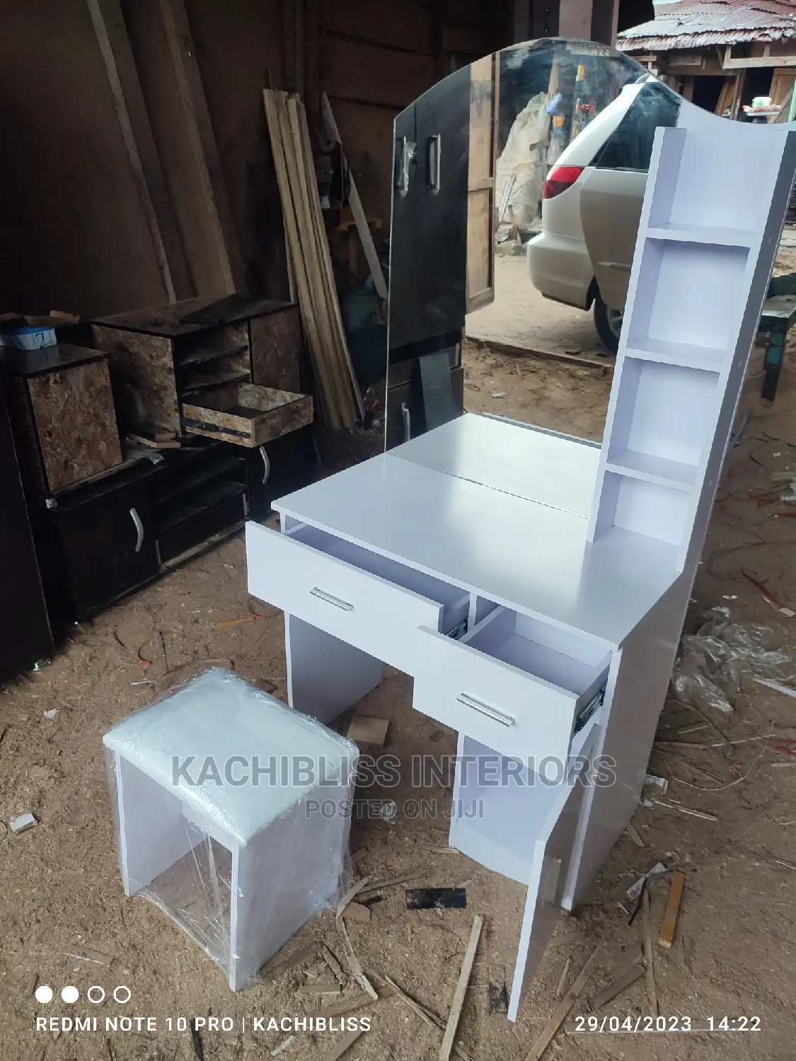 Elegant Modern Dresser