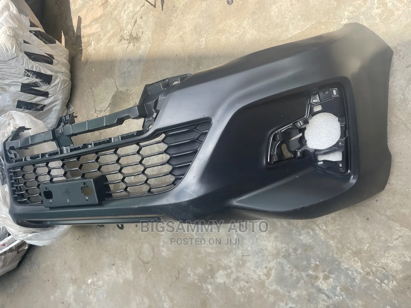 Hilux 2017 Front Bumper