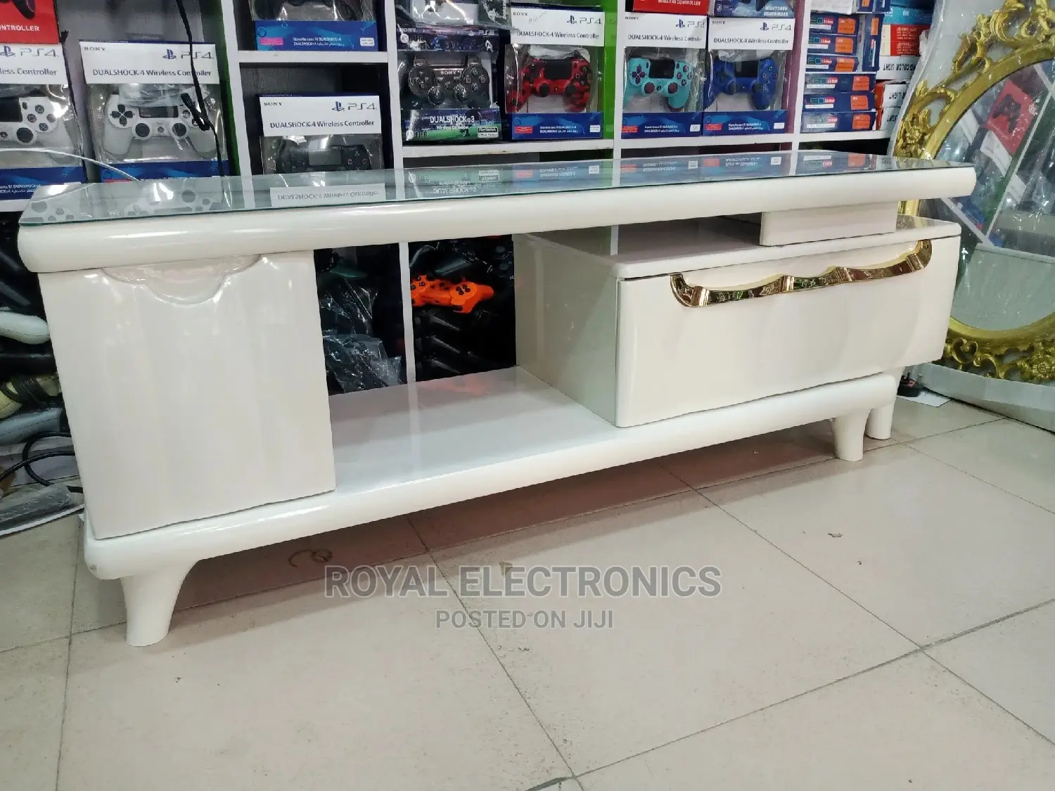 Modern TV Stand With Double Drawers