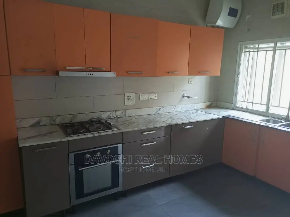 Furnished 3bdrm Apartment in Osapa London Estate, Lekki for rent