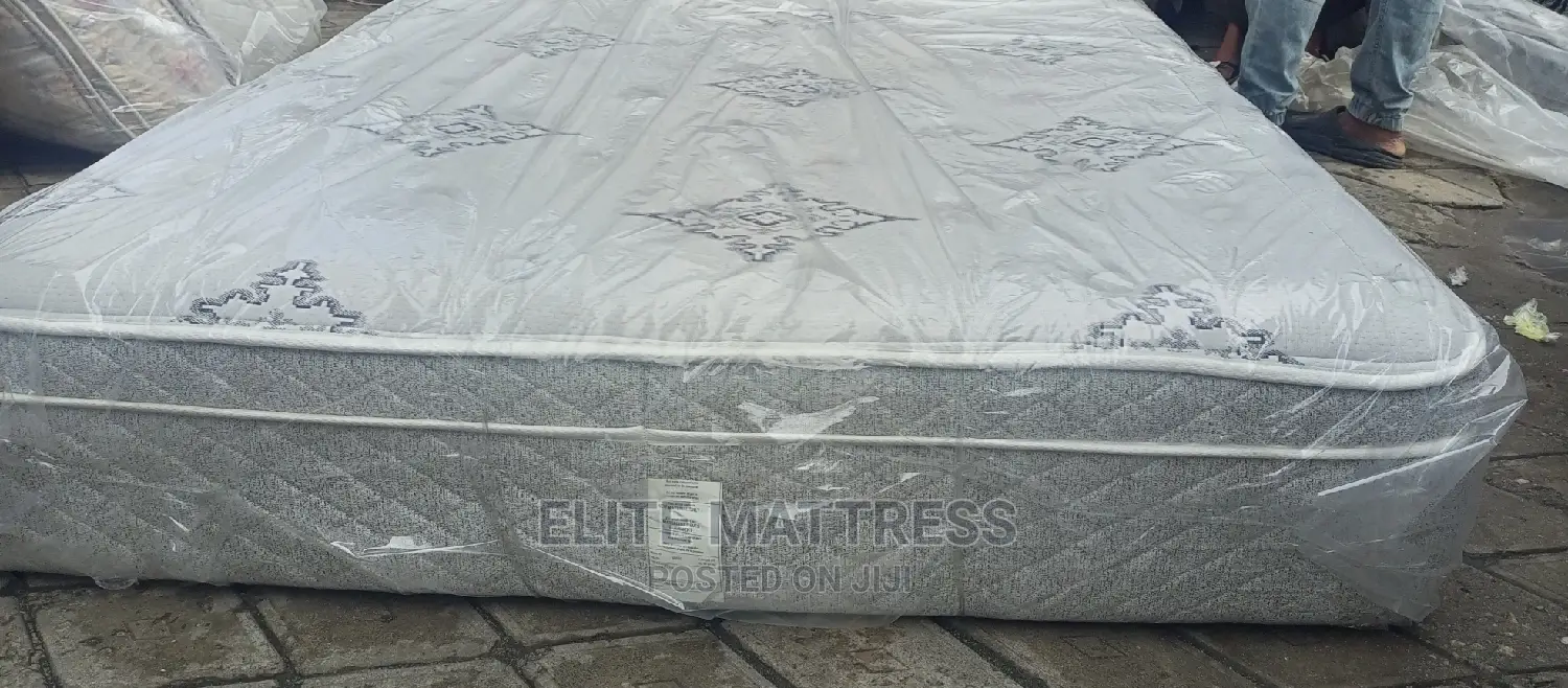 12 Inches Height of Canadian Mattress