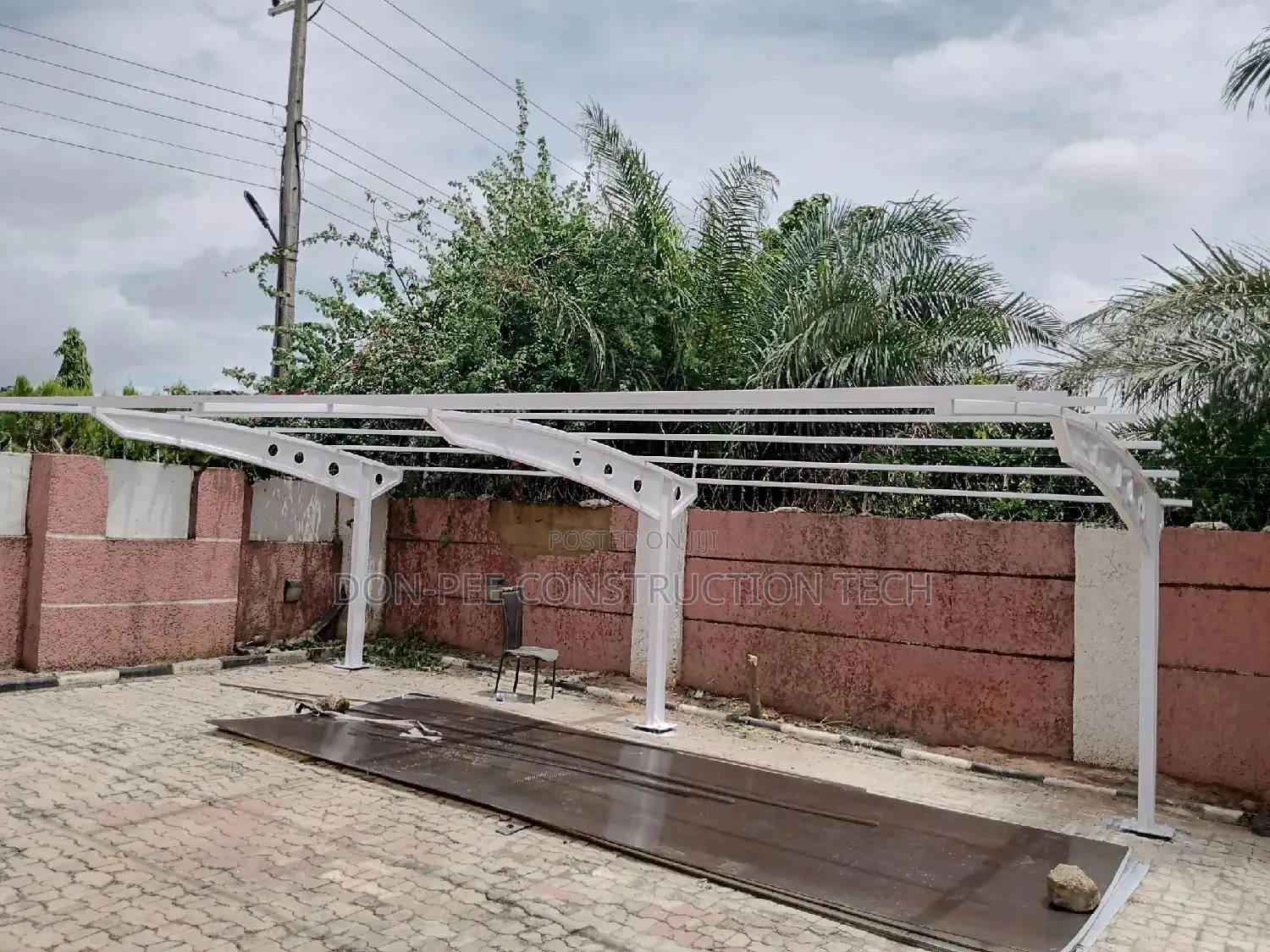 Solid Carport