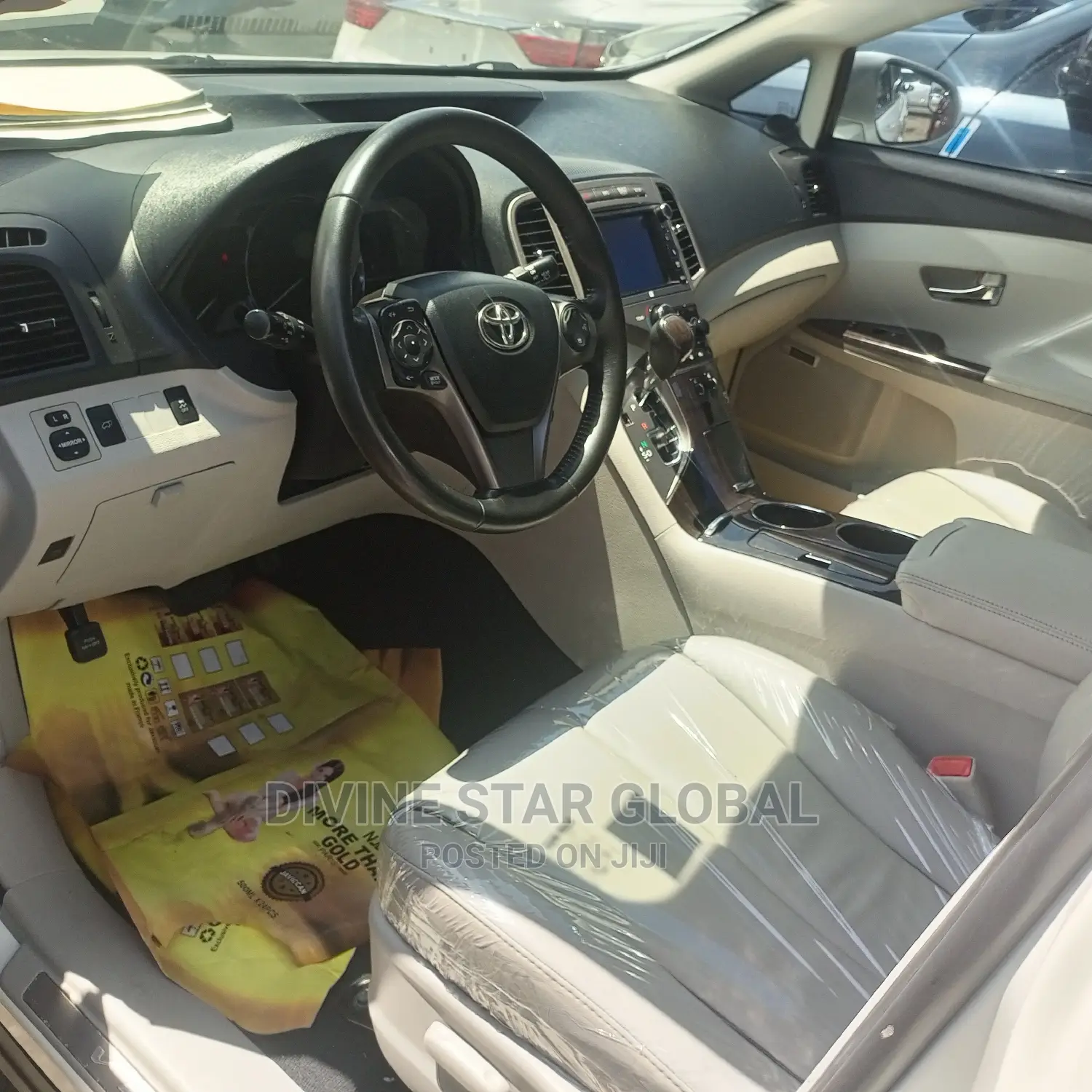 Toyota Avanza 2014 White