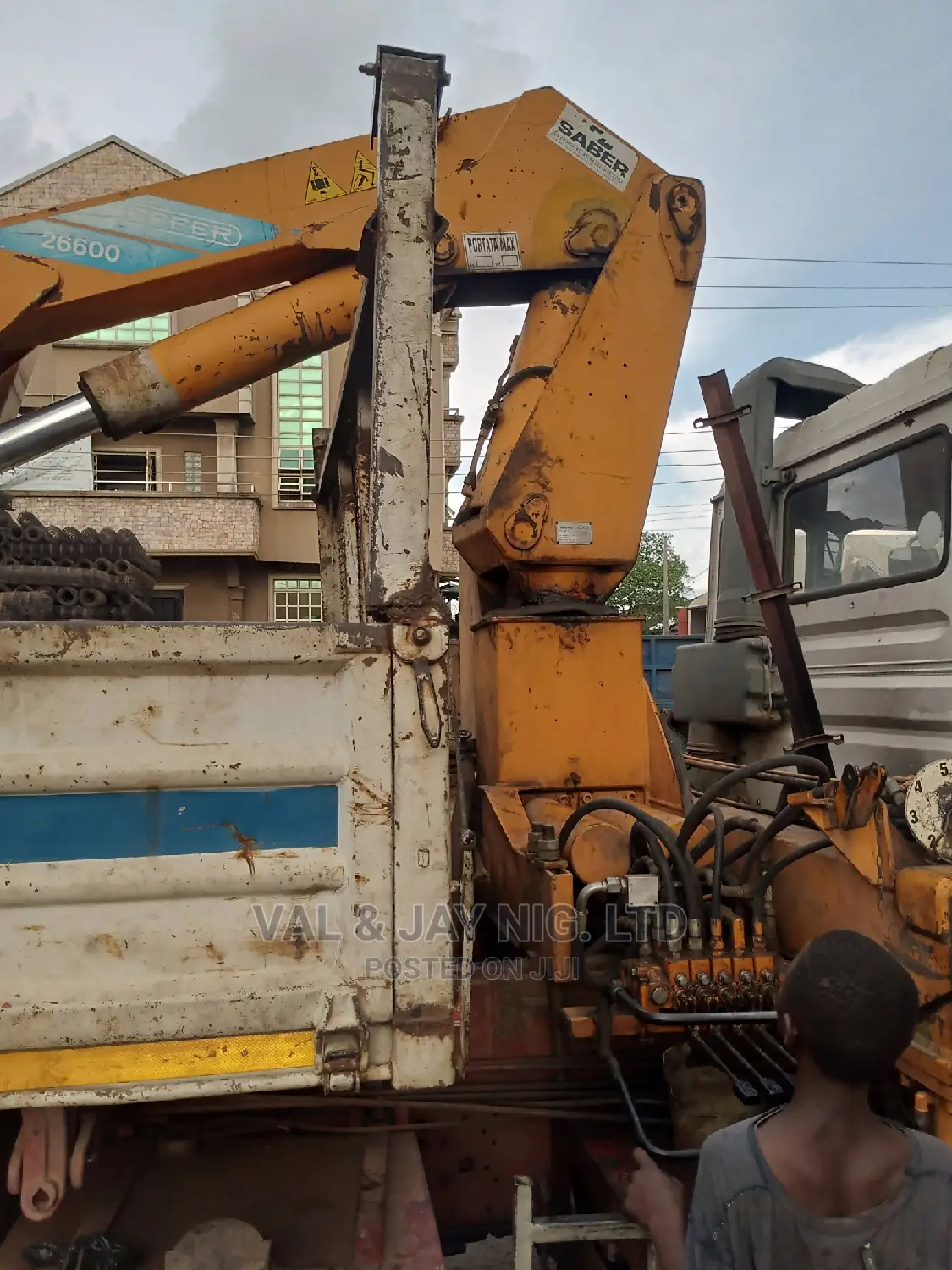 12 Tons Iveco Hiab Self-Loader - Company Use