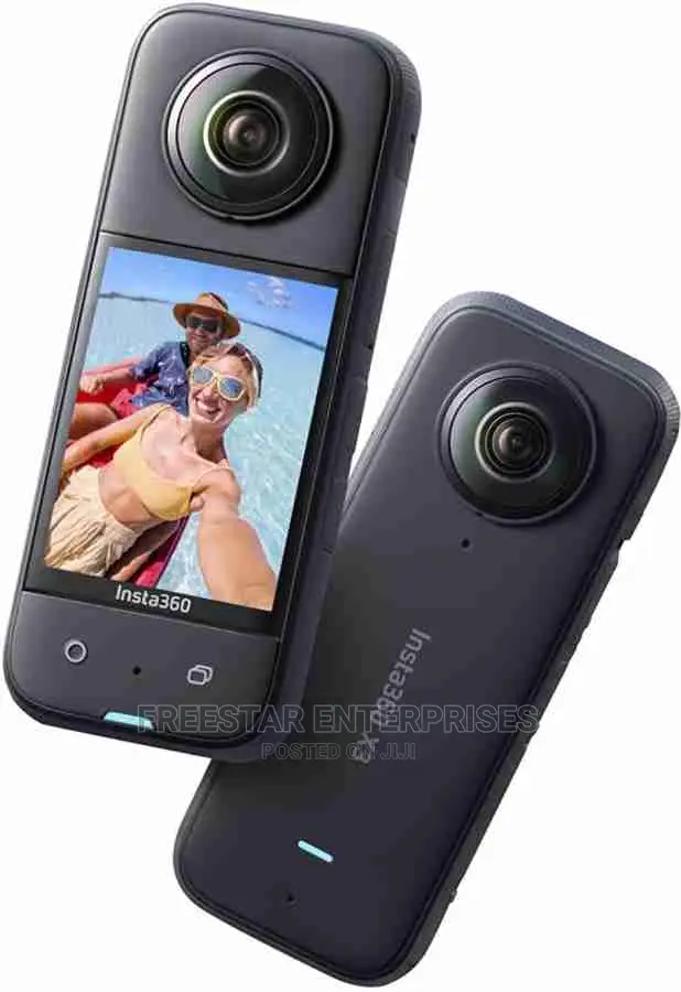 Insta360 X3
Action Camera. Insta360 X3 Pocket Camera.