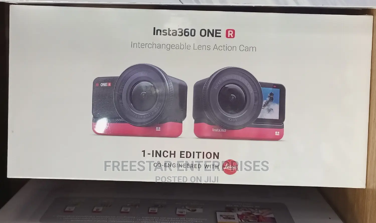 The Insta360 ONE R Action Camera.