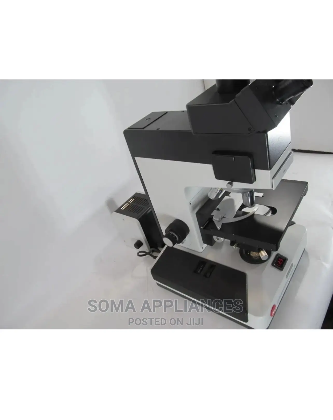 Eu Used Ernst Leitz Diaplan Microscope With 5x Objectives