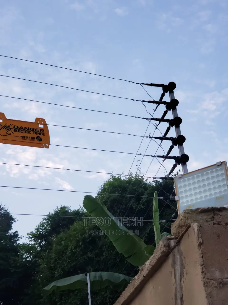 Advanced Reliable Electric Fence.
