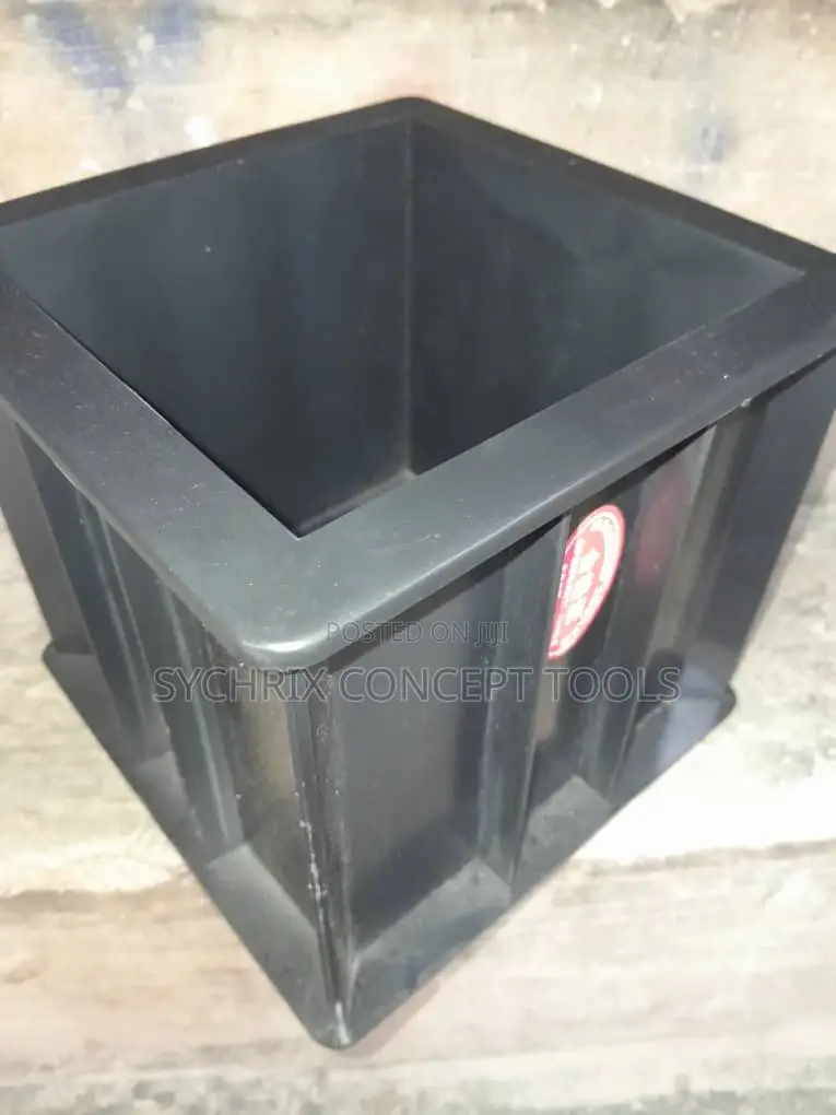 Plastic Concrete Test Cube Mould 150mm X 150mm