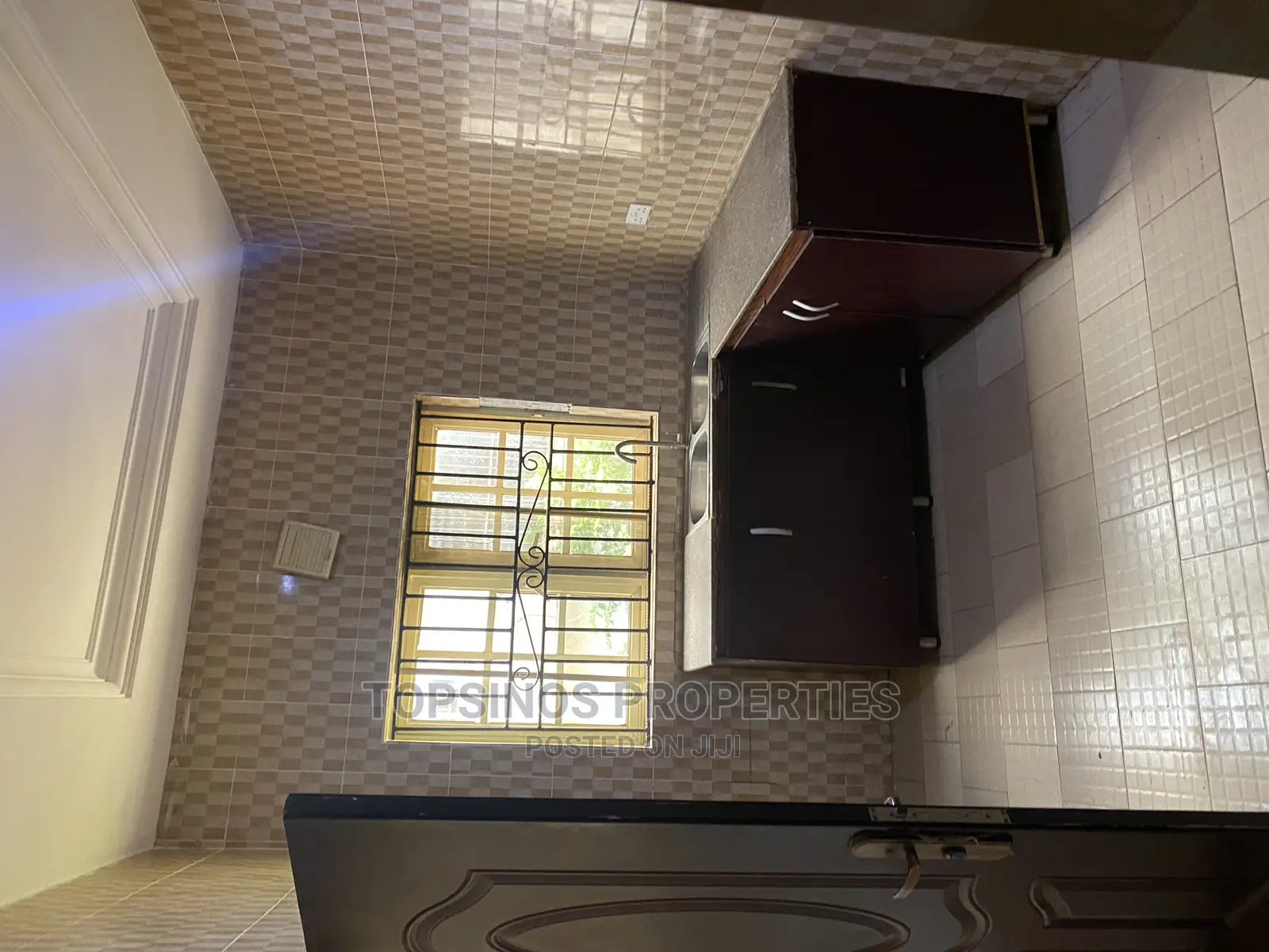 2bdrm Block of Flats in Dawaki for rent