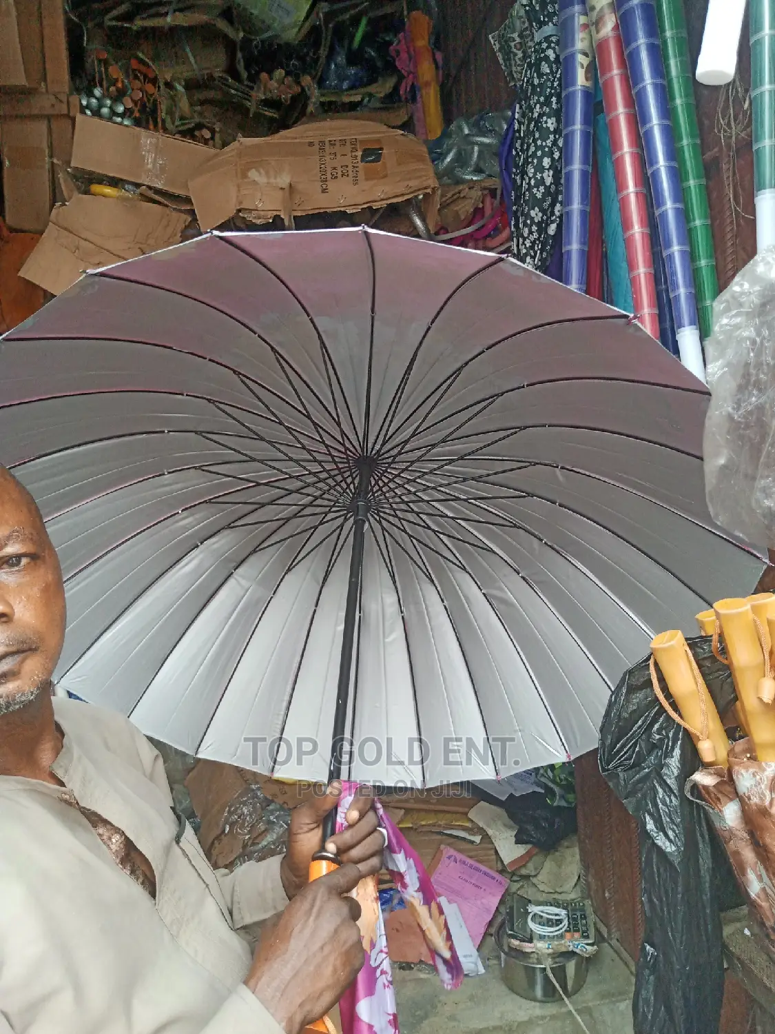 Umbrella. (Strongest N' Design)