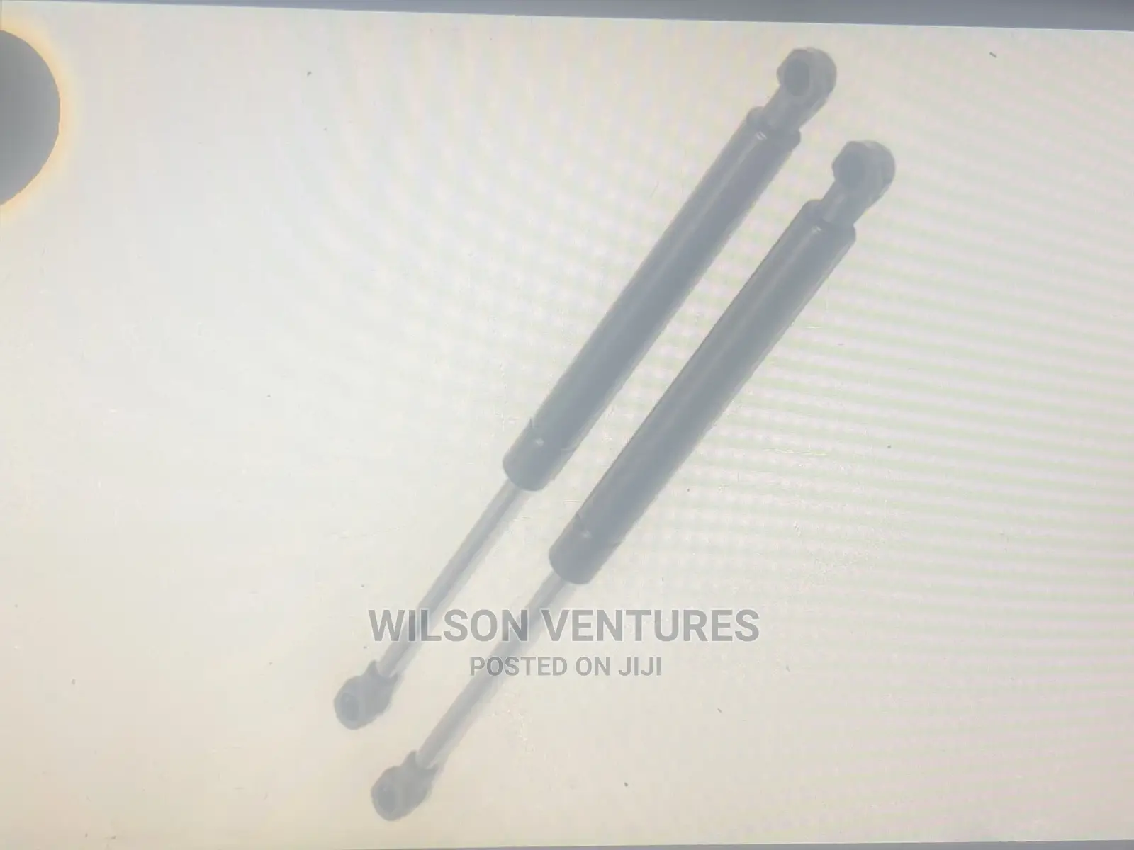 Car Front Bonet Shock