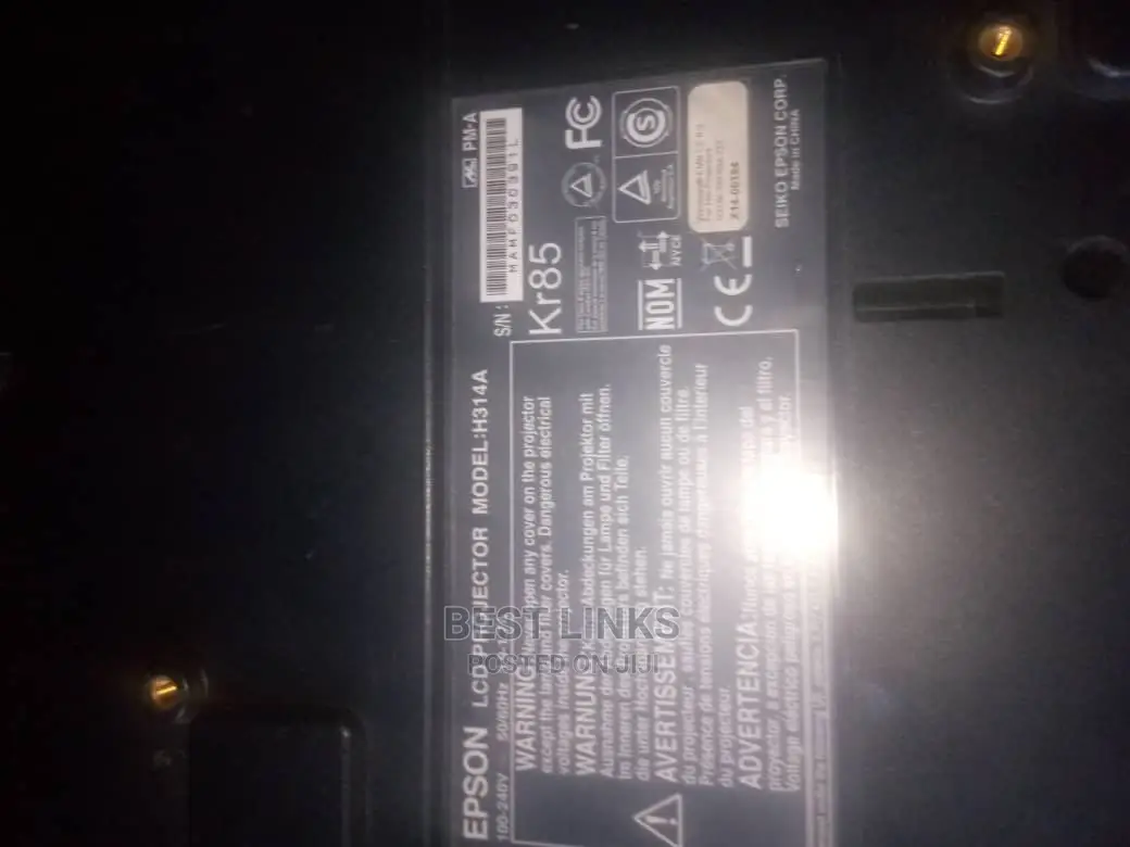 Epson Projector Available With High Lumens 3000