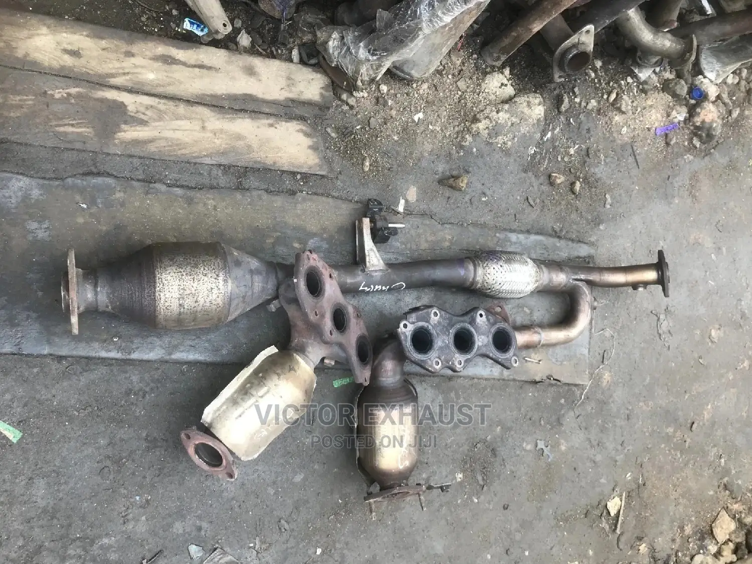 Complete Catalyst Toyota Camry 2008 Model V6