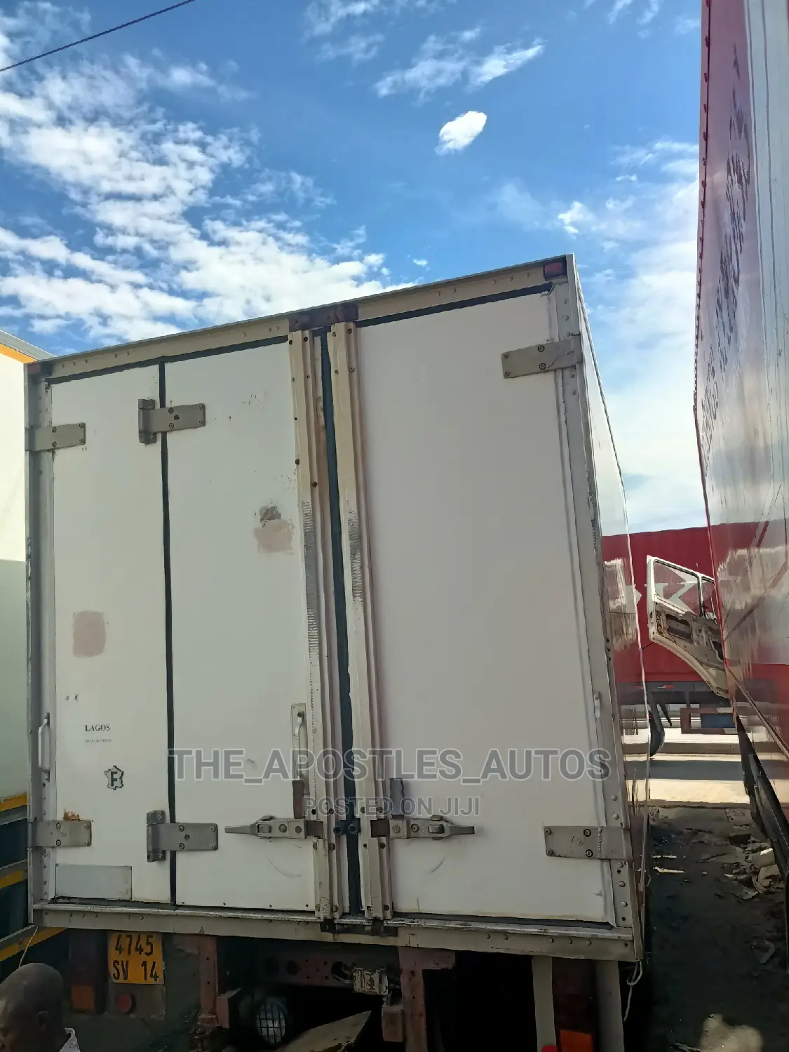 Mercedes Benz Refrigerator Truck
