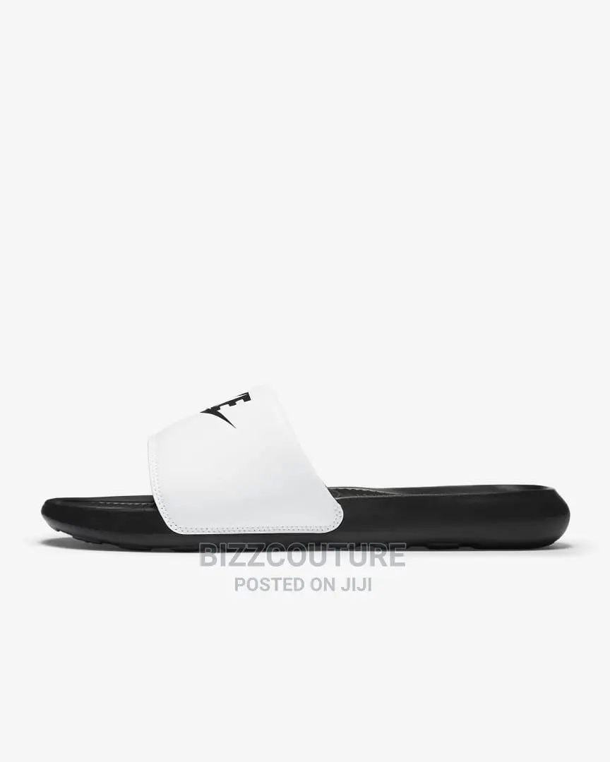 Original NIKE VICTORI Slides Size 38-50 Available in Store