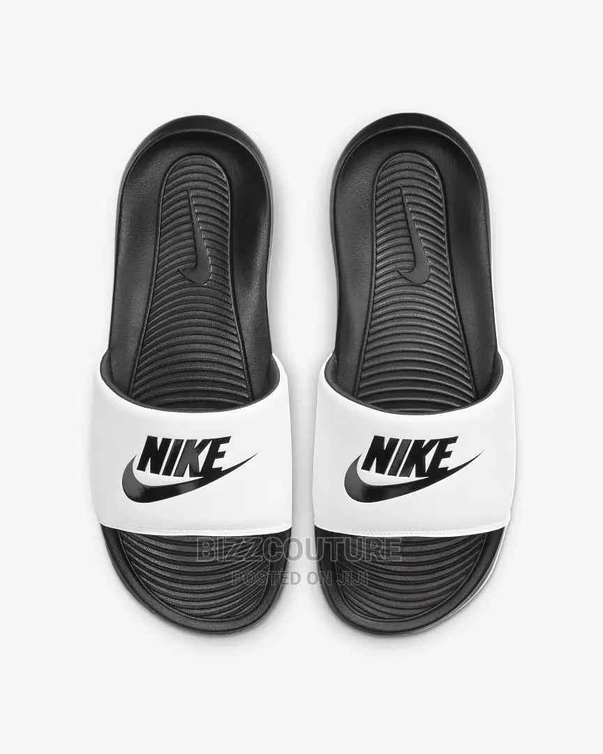 Original NIKE VICTORI Slides Size 38-50 Available in Store