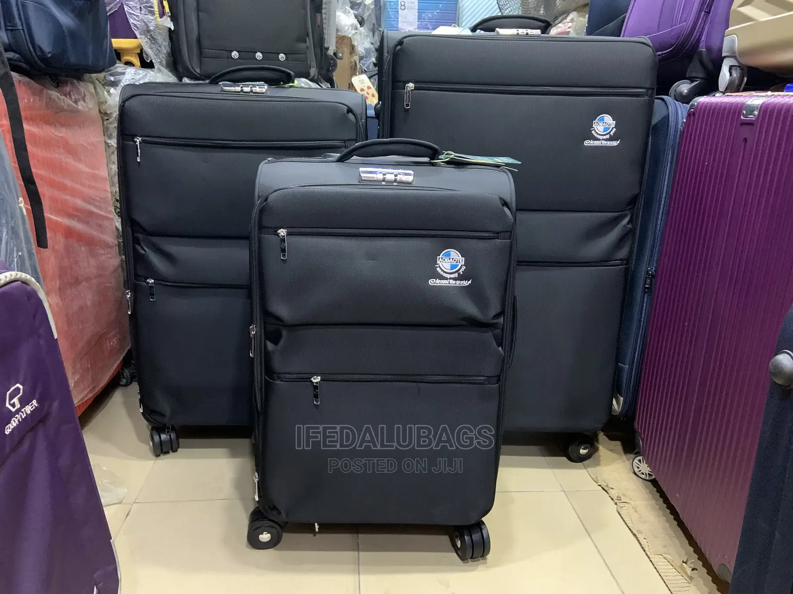 Set of High Quality Imported Light Weight Traveling Luggage