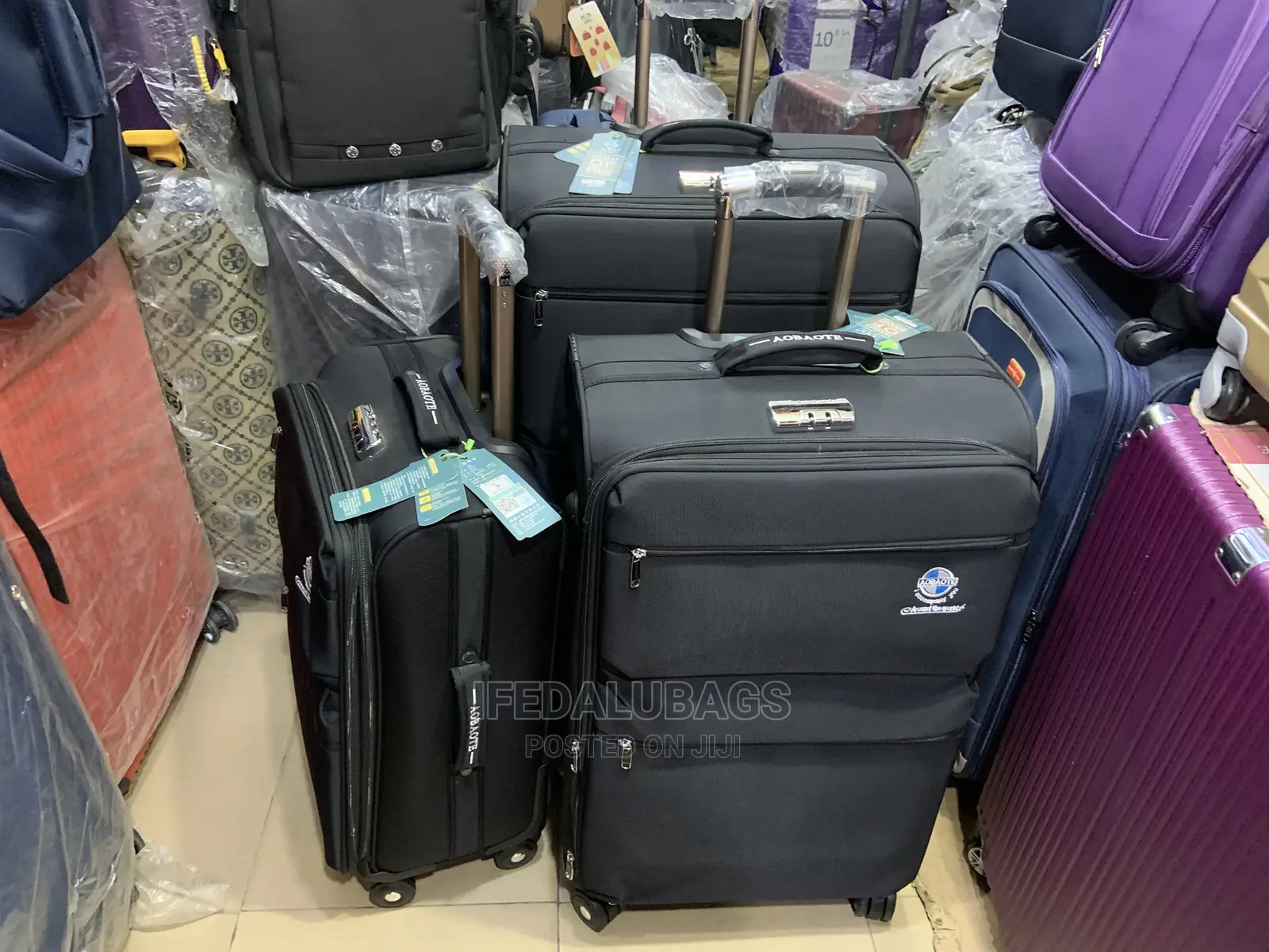 Set of High Quality Imported Light Weight Traveling Luggage