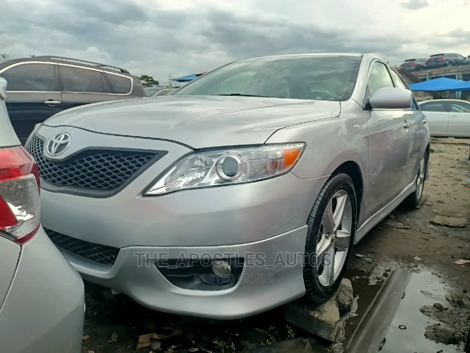 Toyota Camry 2010 Silver