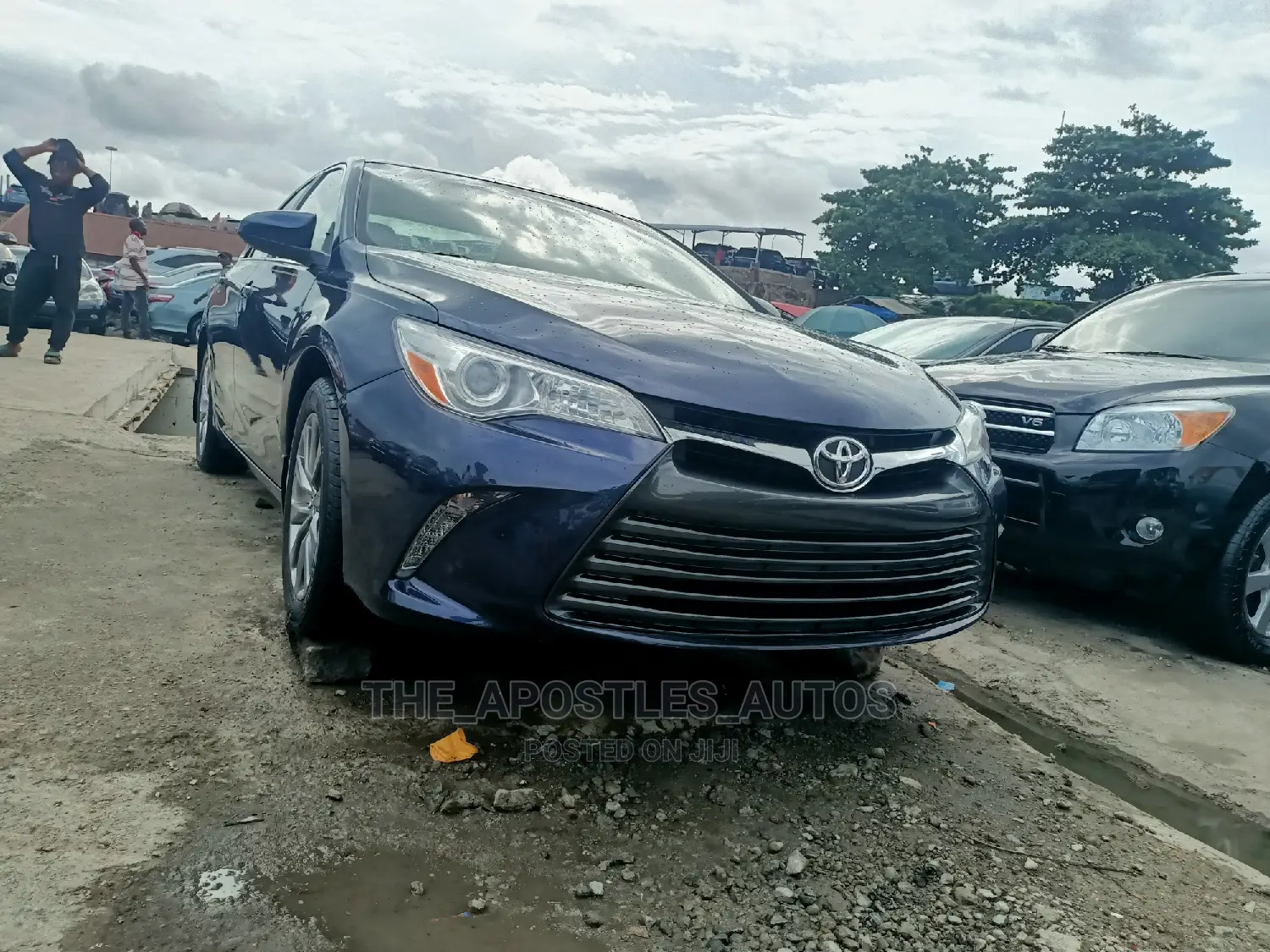 Toyota Camry 2016 Blue