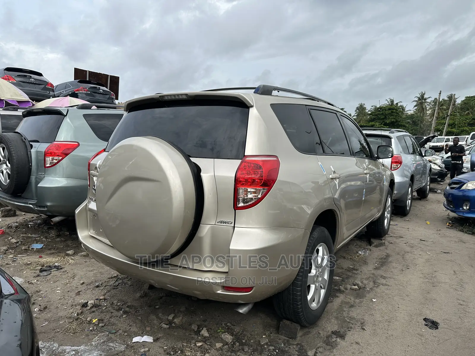 Toyota RAV4 2.4 2008 Gold