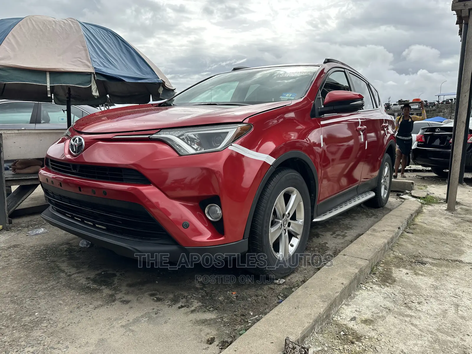 Toyota RAV4 XLE AWD (2.5L 4cyl 6A) 2016 Red