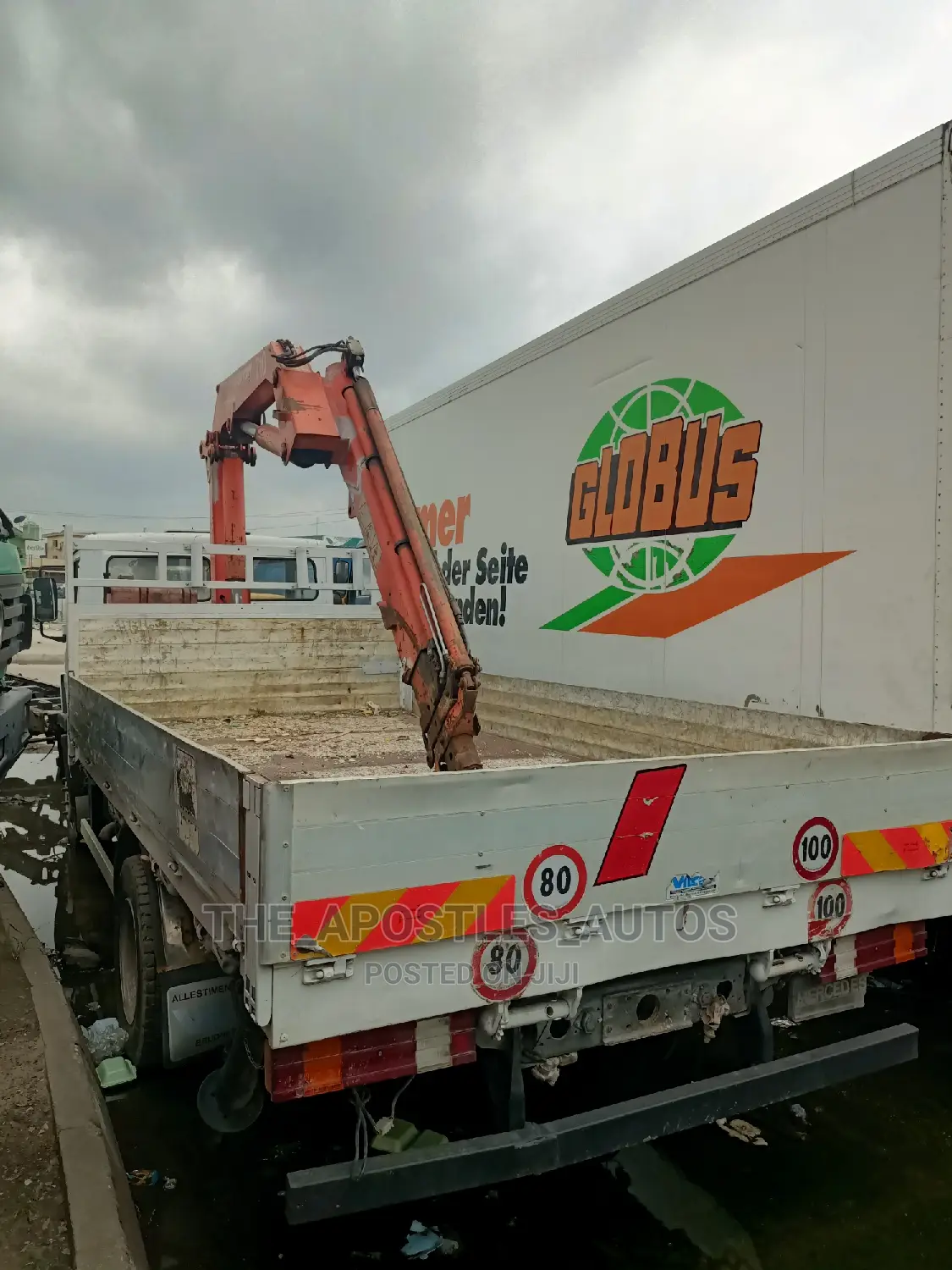 Mercedes Truck Hiab 5 Tonnes