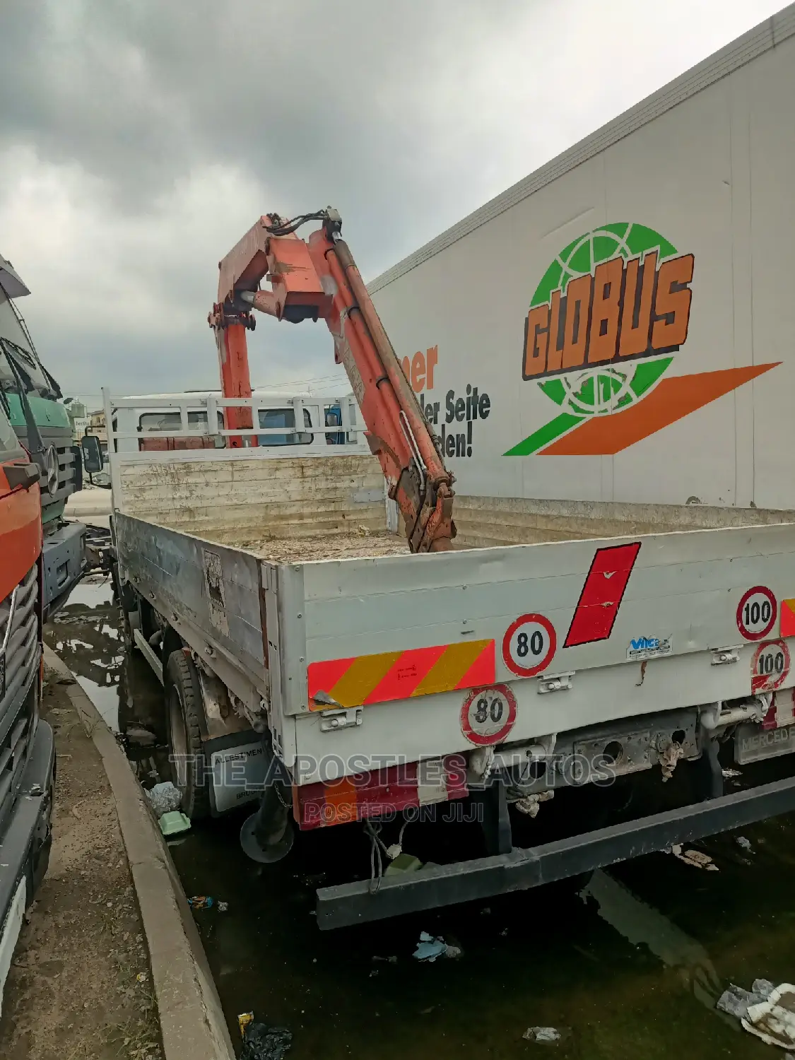 Mercedes Truck Hiab 5 Tonnes