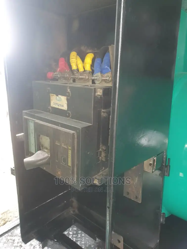 1500kva Cummins Engine Soundproof Generator