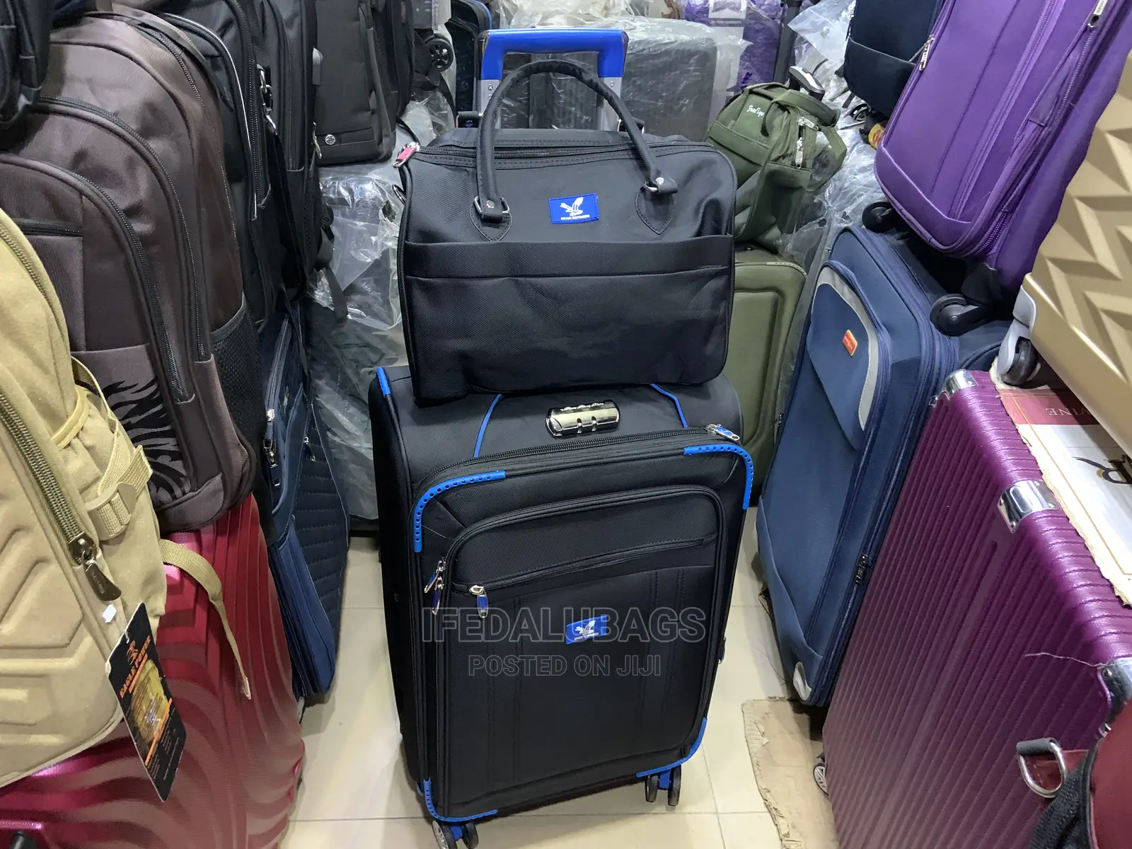 Medium Size Quality Star Express Traveling Luggage With Kit