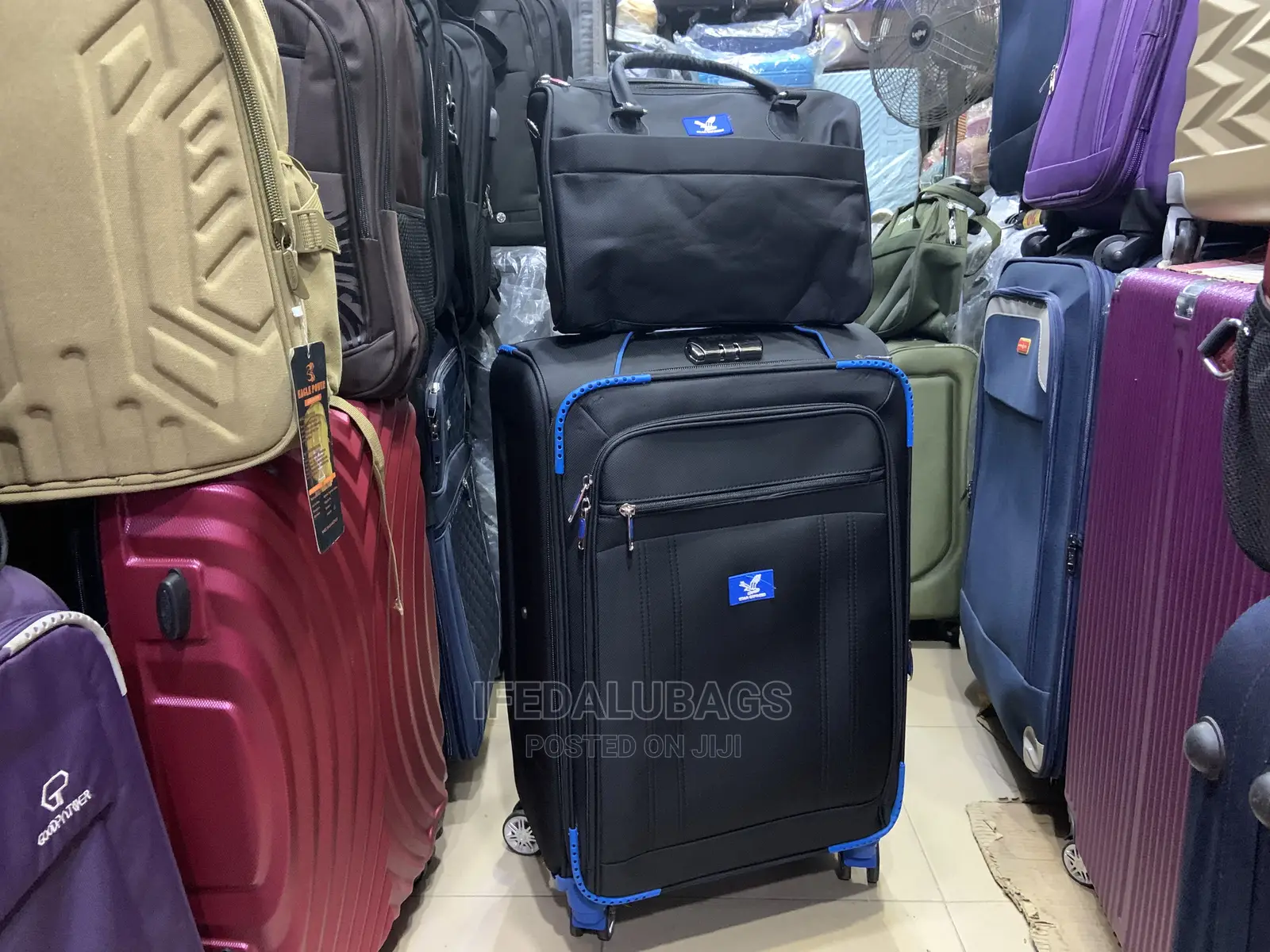 Medium Size Quality Star Express Traveling Luggage With Kit