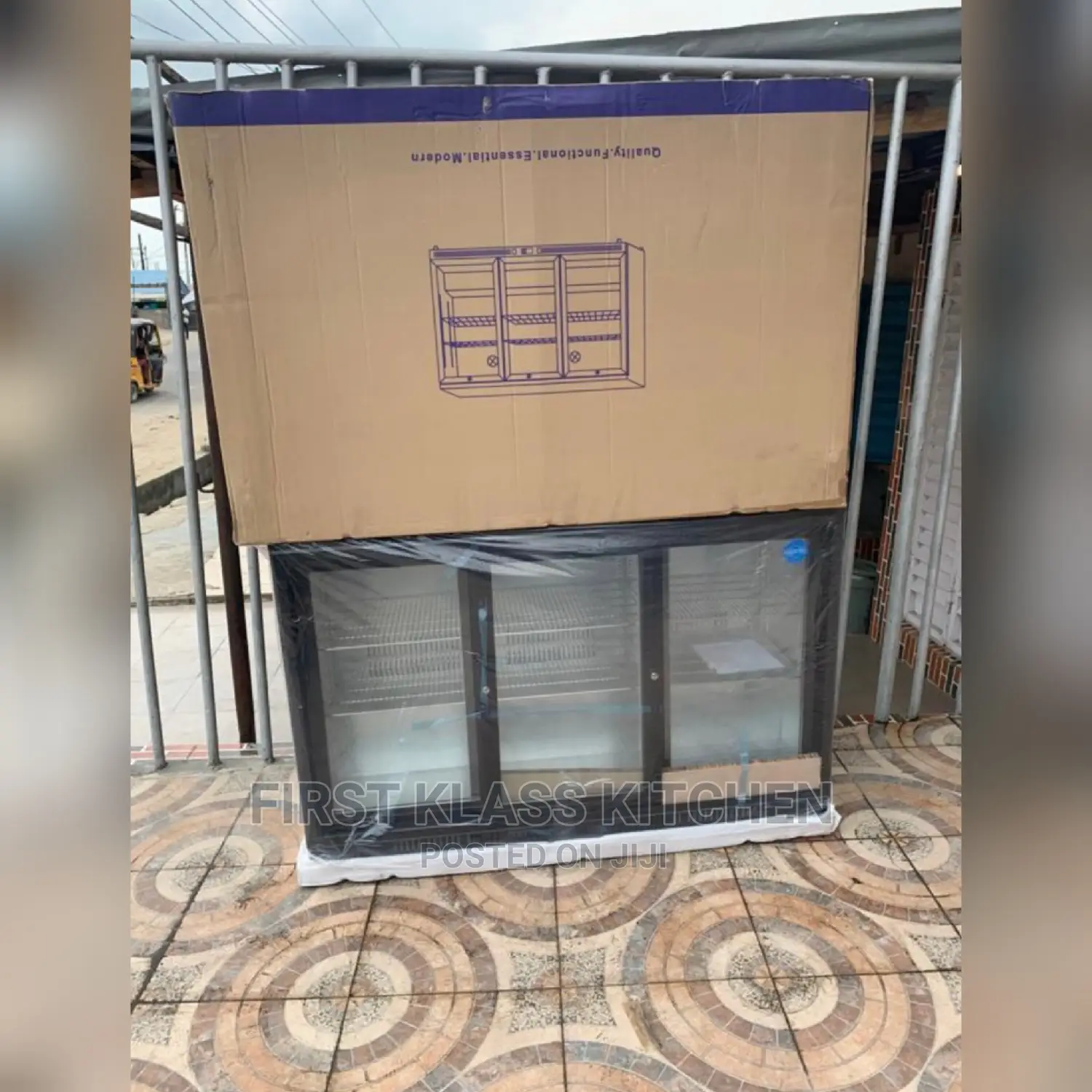 High Quality Commercial Wine Chiller Machine 3 Door