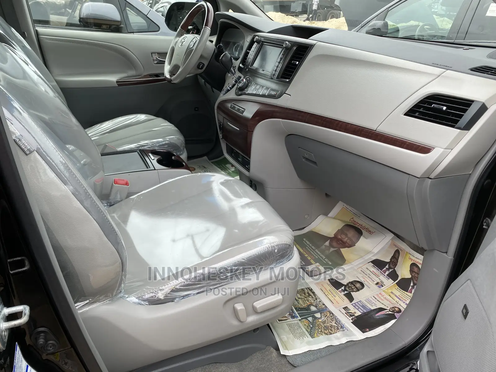 Toyota Sienna 2014 Black