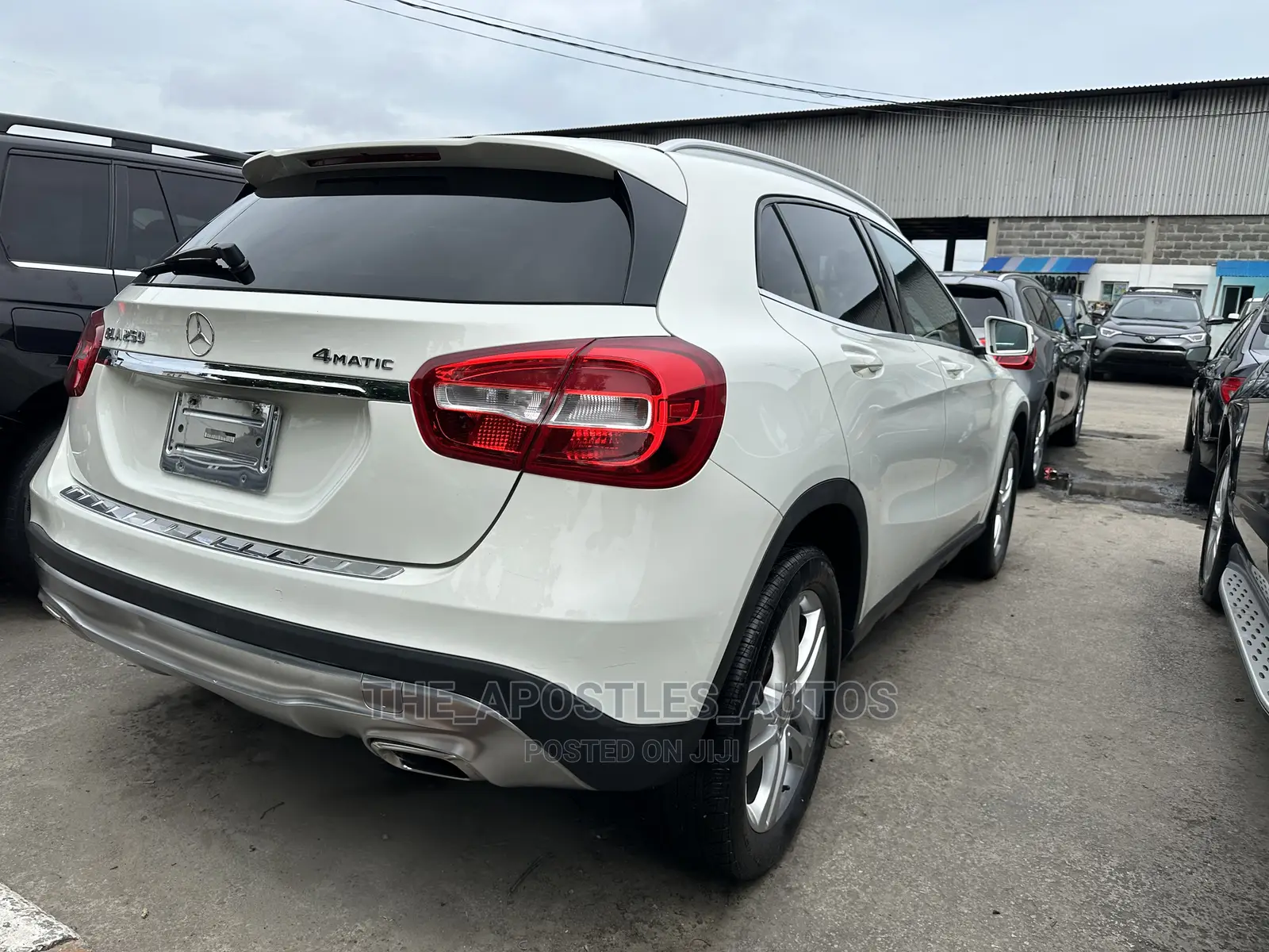 Mercedes-Benz GLA 250 2016 White