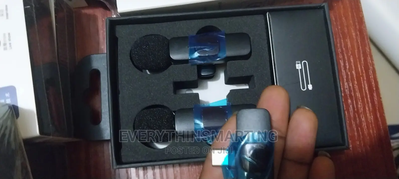 Wireless Mic for All Phones Types (Double)