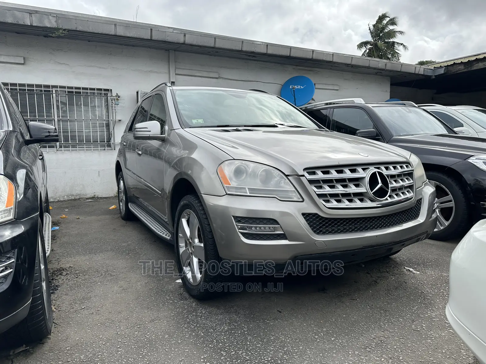 Mercedes-Benz M Class ML 350 4Matic 2011 Gold