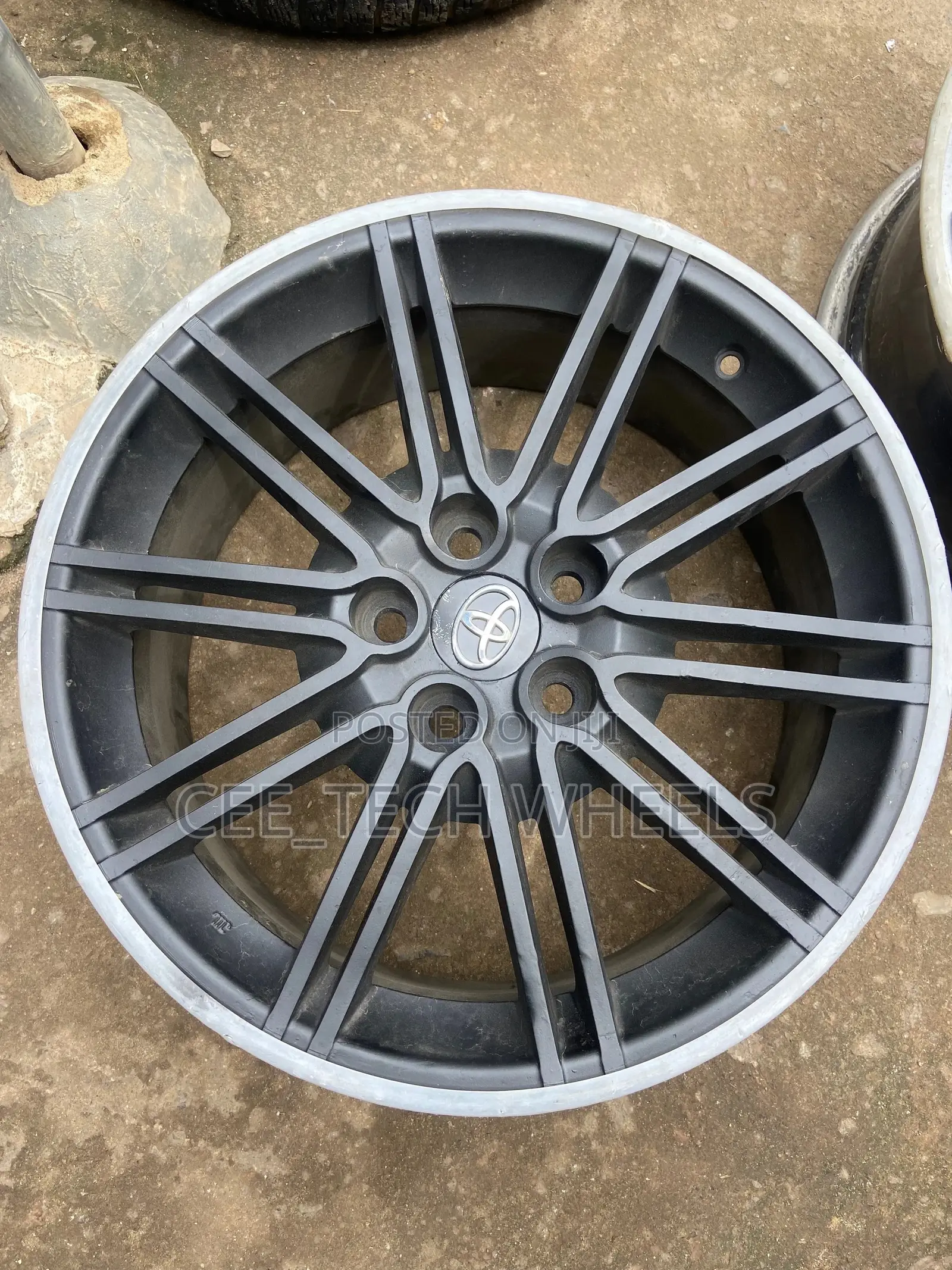 Matt Black 18 Inch for Lexus and Camry