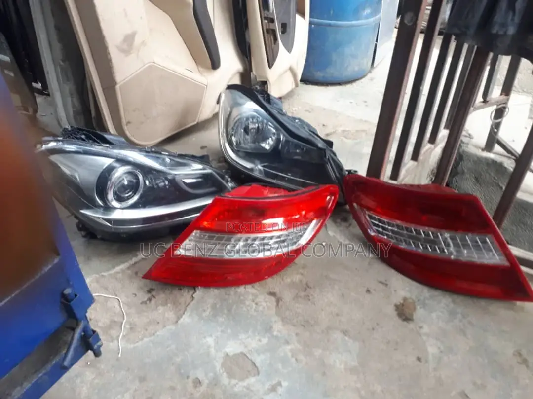 Headlamp C300 2009 to 2013