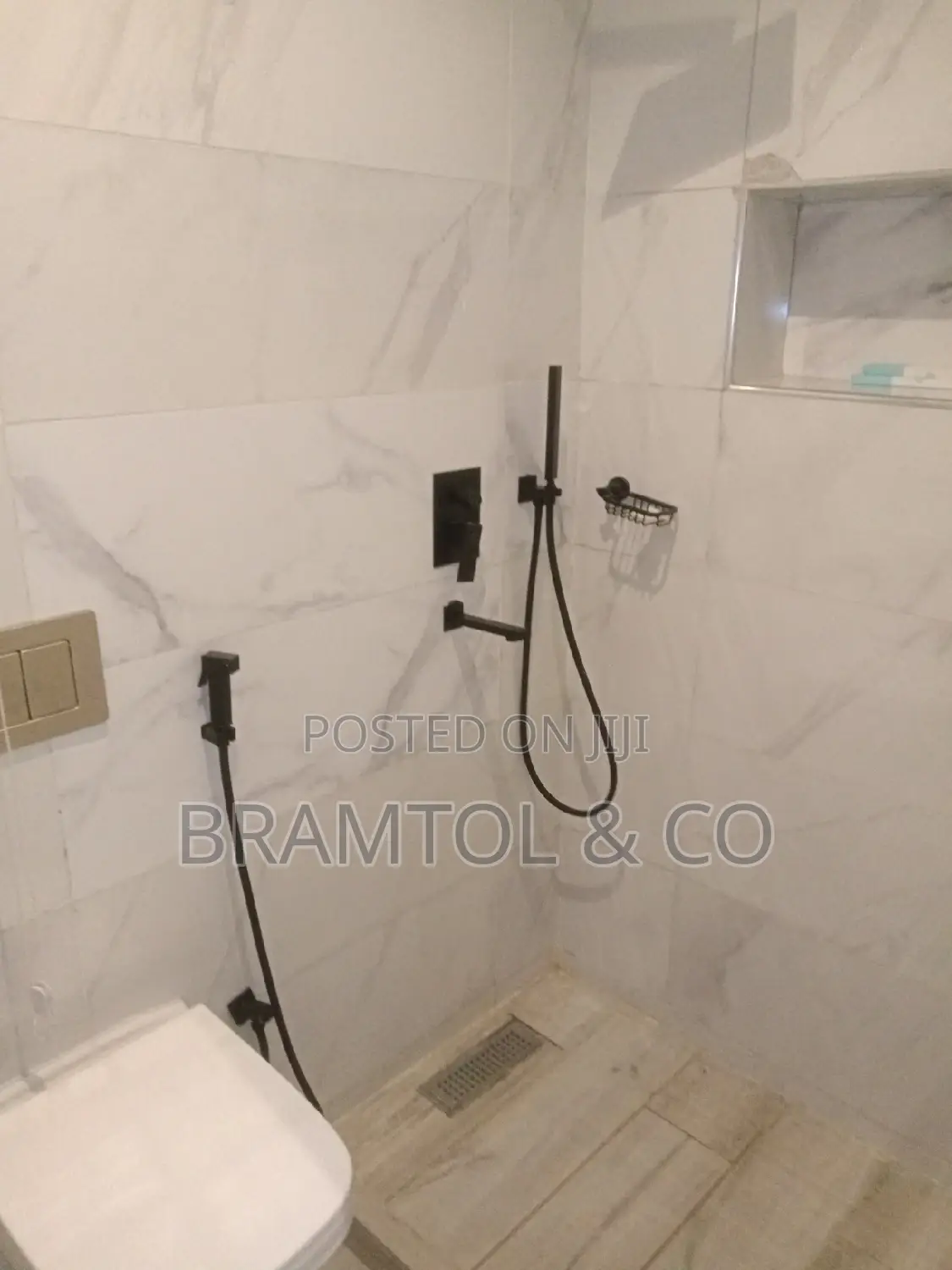 Furnished 2bdrm Block of Flats in Katampe Extension for rent