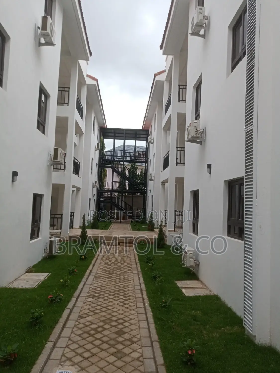 Furnished 2bdrm Block of Flats in Katampe Extension for rent