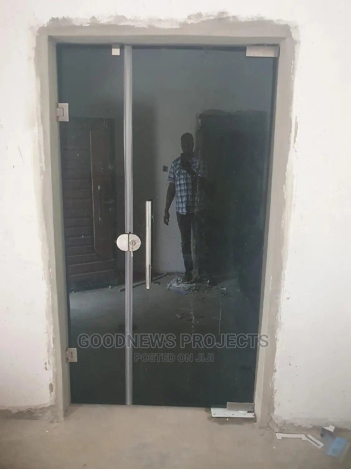 Mini Sitting Room Glass Door