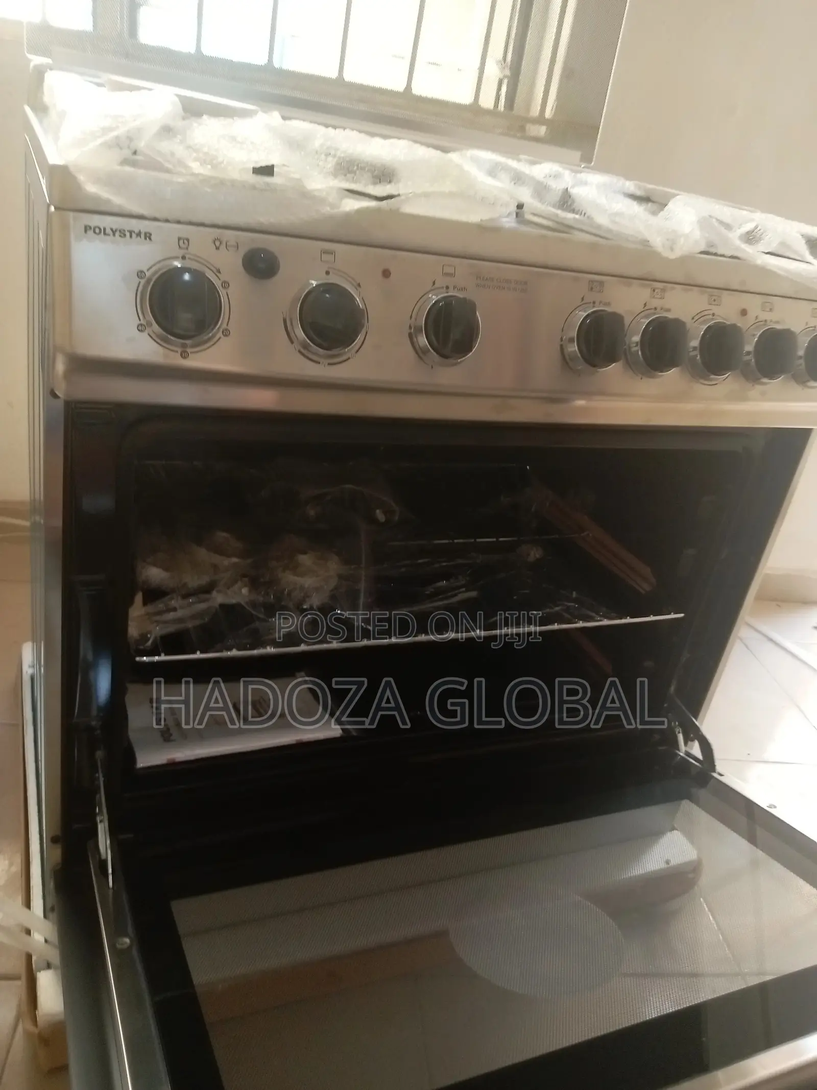 Polystar Gas Cooker 4 Gas + 1 Hot Plate Stainless