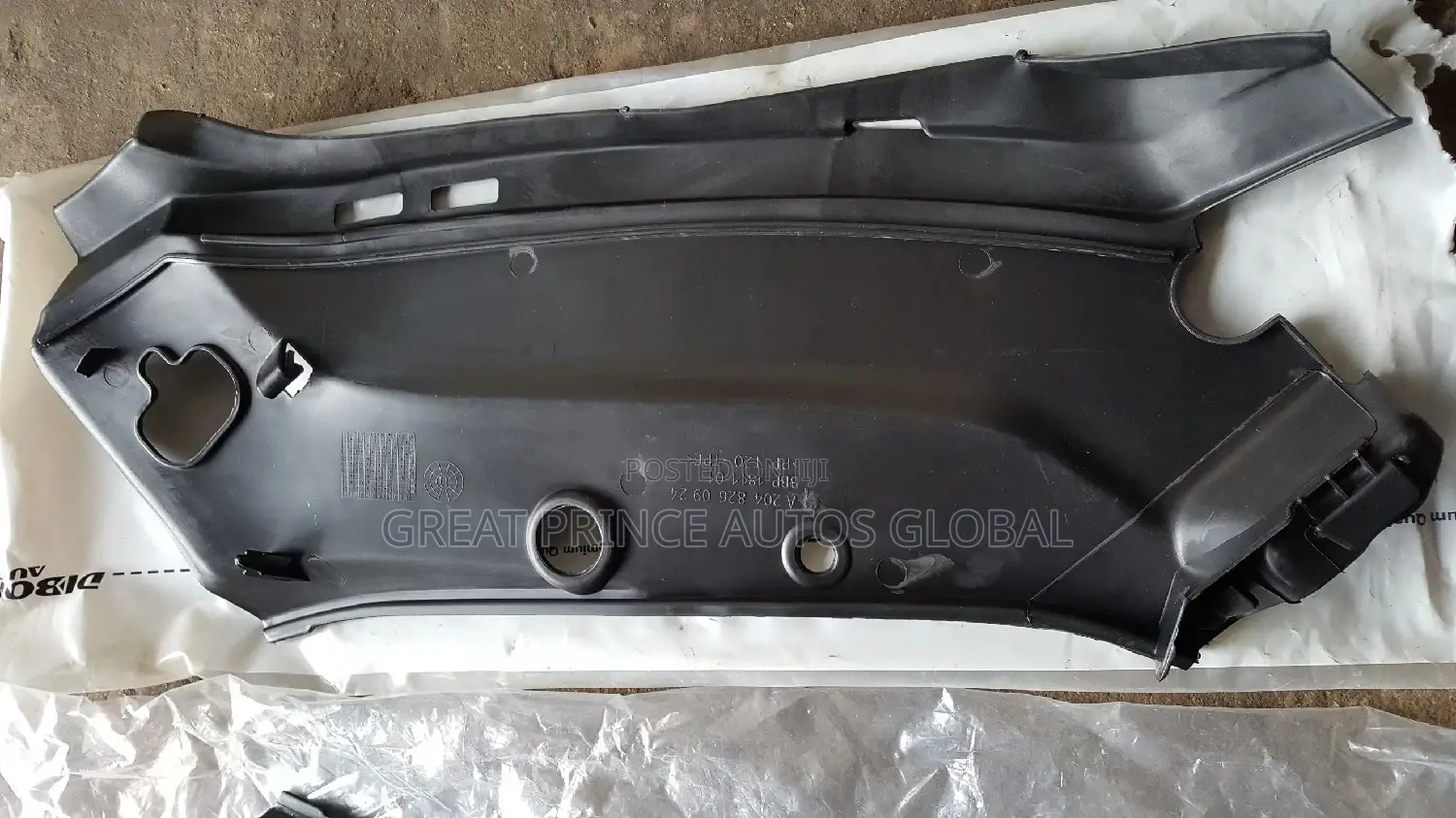 Mobile One Plastic Cover GLK350